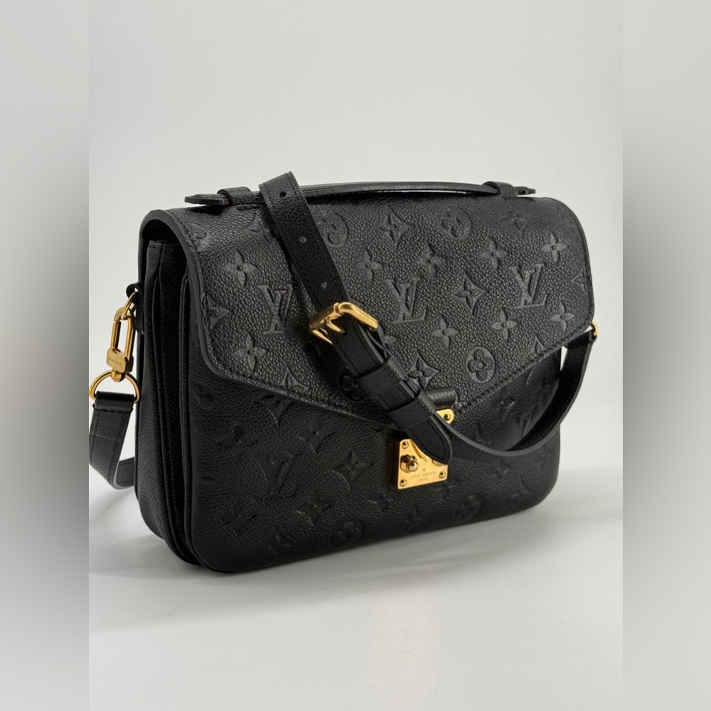Louis Vuitton Pochette Metis Empreinte Leather Monogram Shoulder Bag Black